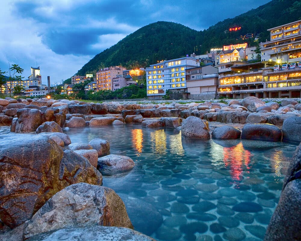 下呂温泉と組み合わせる完璧プラン:温泉と釣り体験の1泊2日